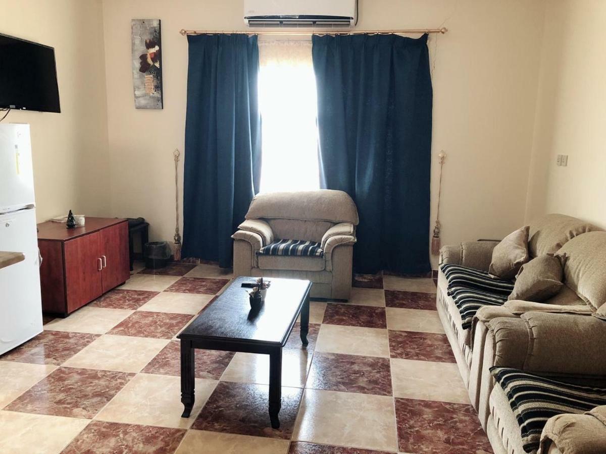 سرو للوحدات السكنية Hotel Al Namas Kültér fotó
