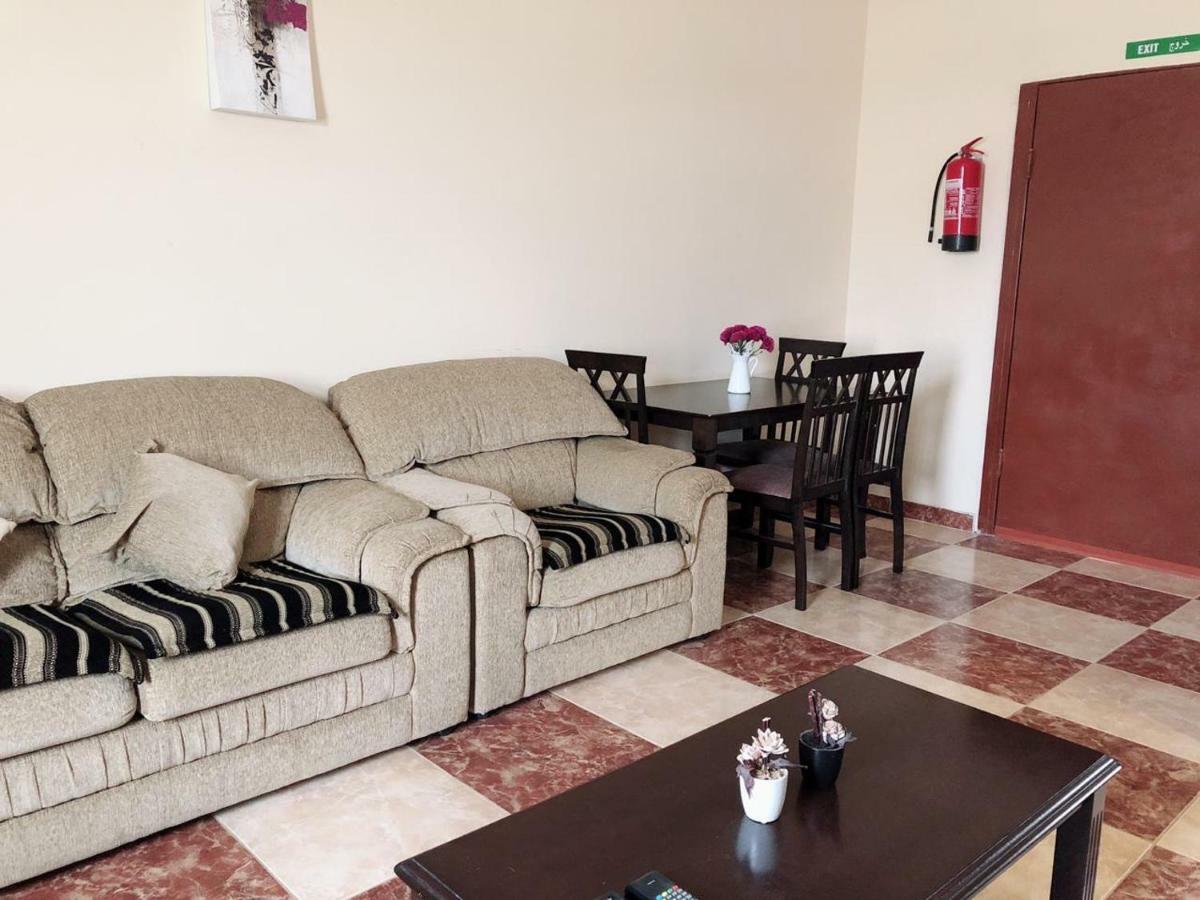سرو للوحدات السكنية Hotel Al Namas Kültér fotó